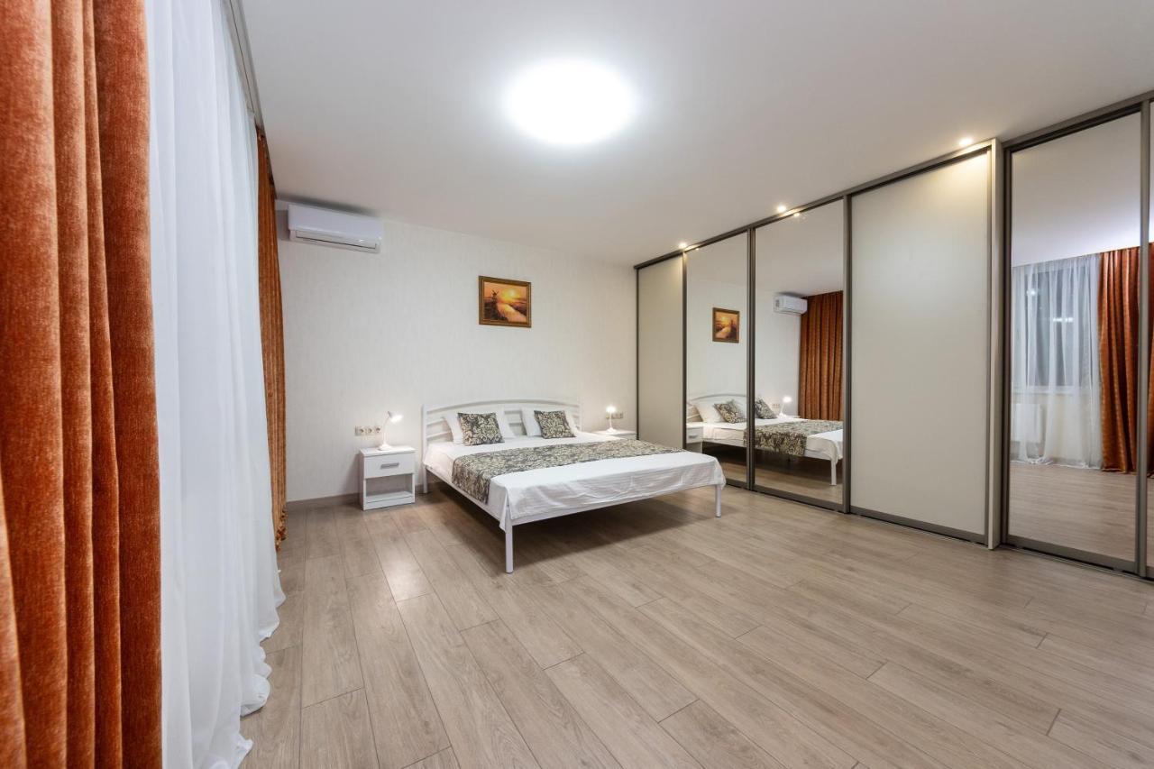 Apartments Riviera,20 Минут От Центра Kiew Exterior foto